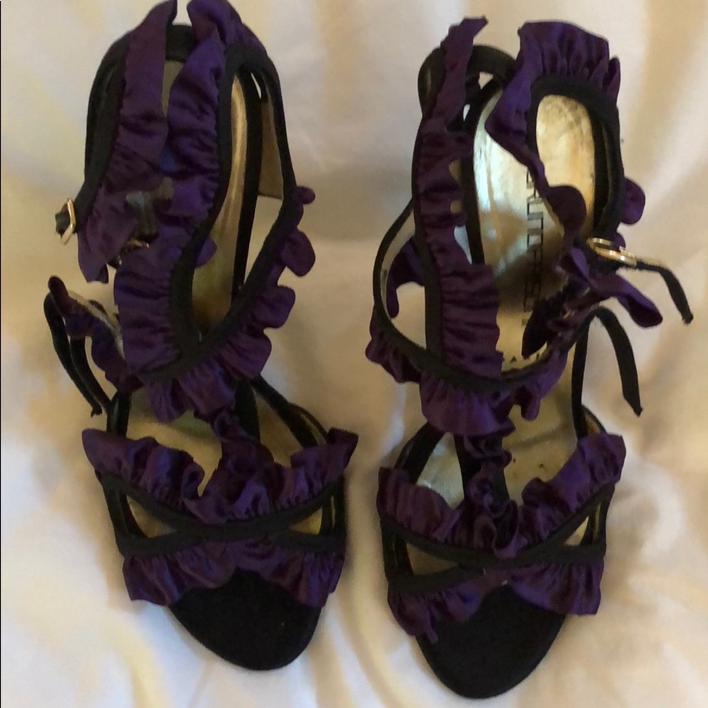 Bruno Frisoni satin ruffle heels